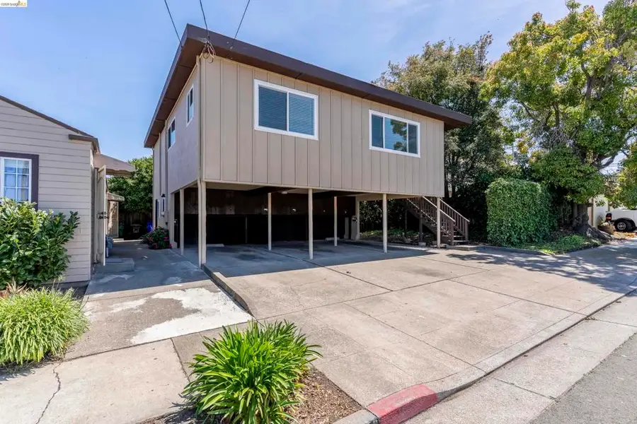 1114 S 57th St, Richmond, CA 94804 - #3