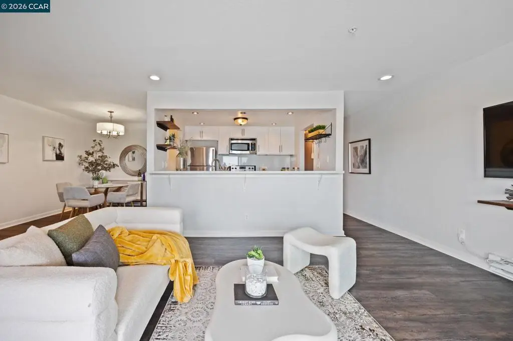 417 Evelyn Avenue #302, Albany, CA 94706 - #1