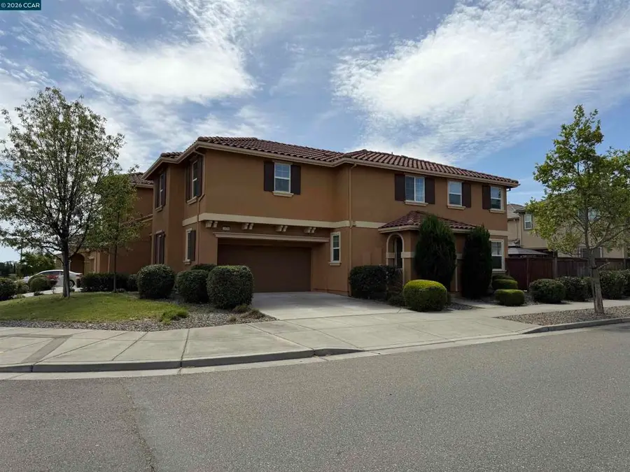 2459 Chuck Hammond Dr., Fairfield, CA 94533 - #2