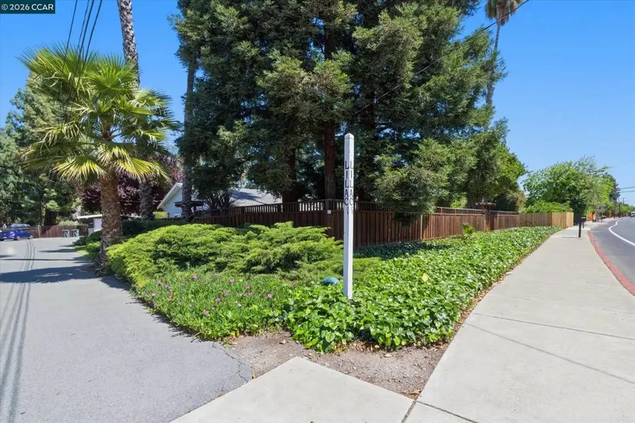 4511 Concord Blvd, Concord, CA 94521 - #2