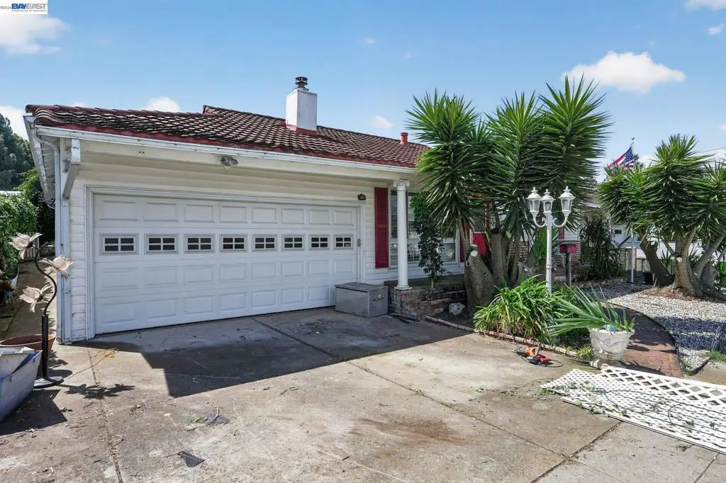 237 Goodwin St, Hayward, CA 94544 - #1