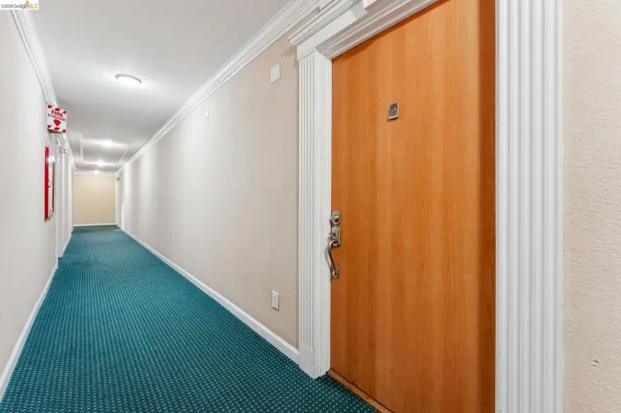 77 Fairmount Ave #203, Oakland, CA 94611 - #2