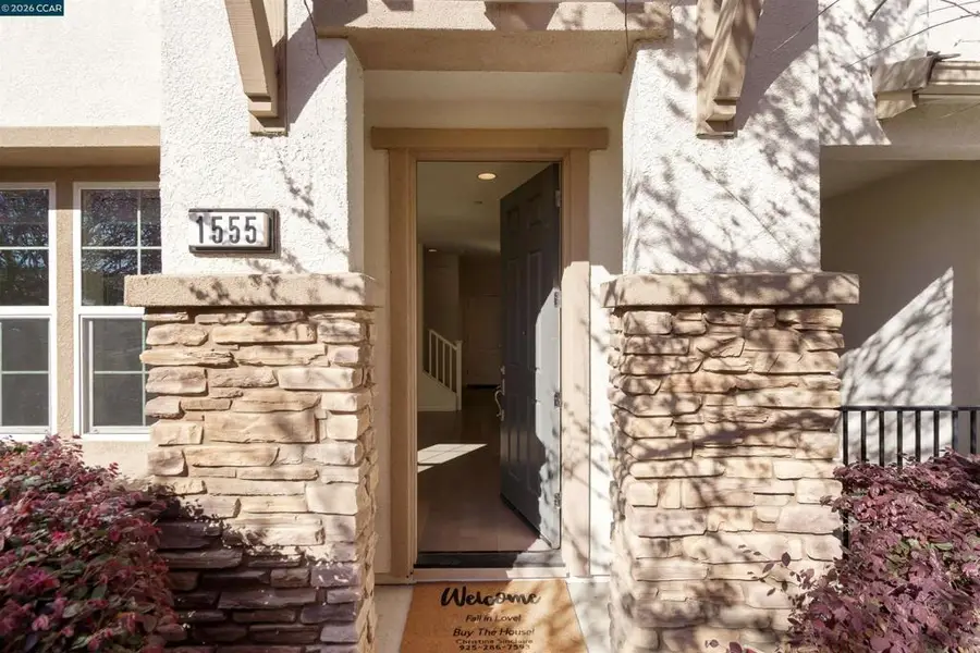 1555 Glenn St, Hayward, CA 94545 - #2