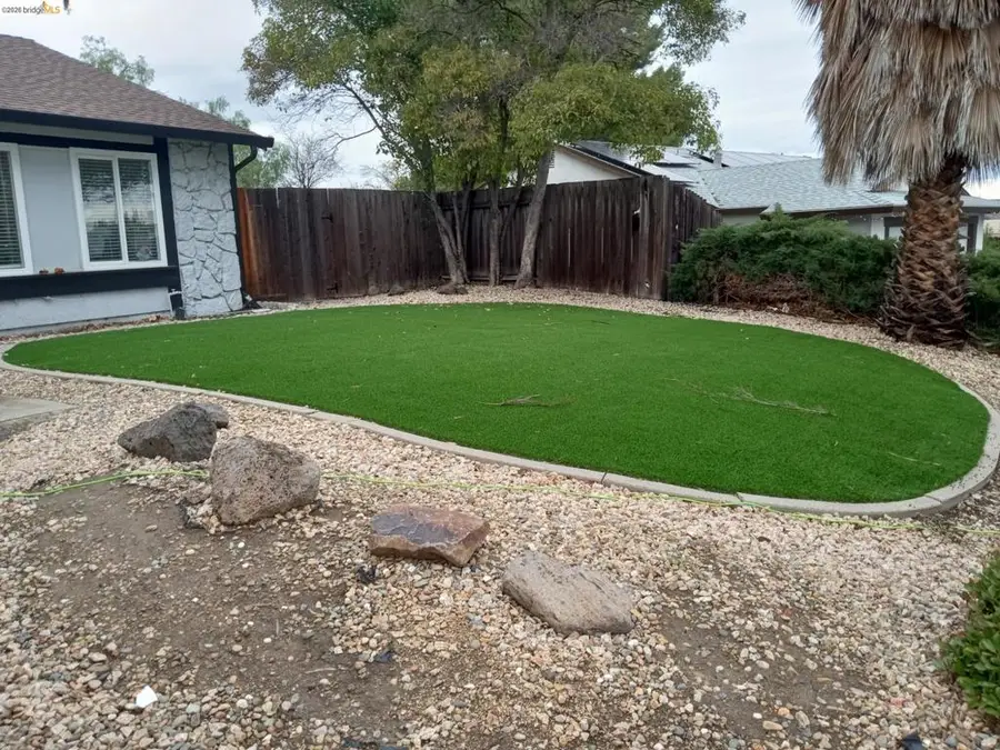 3121 Westbourne Dr, Antioch, CA 94509 - #2