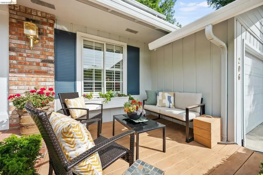 206 Sheila Ct, Moraga, CA 94556 - #2