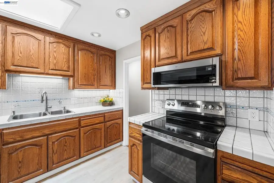 347 Anza Way, San Leandro, CA 94578 - #3