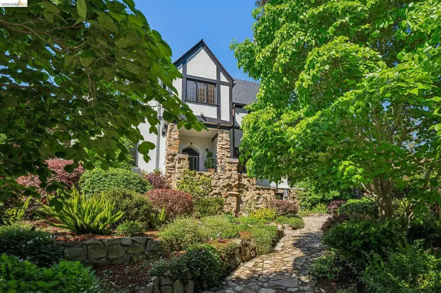 305 Sheridan Ave, Piedmont, CA 94611 - #2