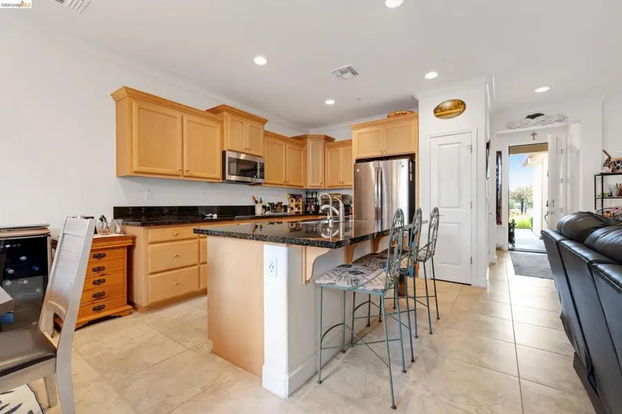 331 Kestrel Way, Rio Vista, CA 94571 - #3