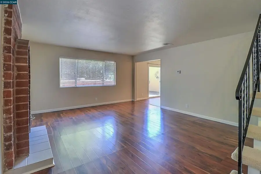 126 Woodview Ct, Martinez, CA 94553 - #2