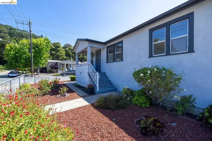 3986 Delmont Ave, Oakland, CA 94605 - #3