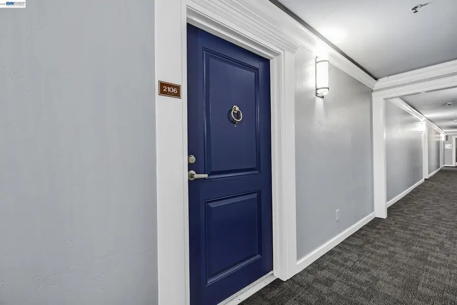 6400 Christie Ave #2106, Emeryville, CA 94608 - #3