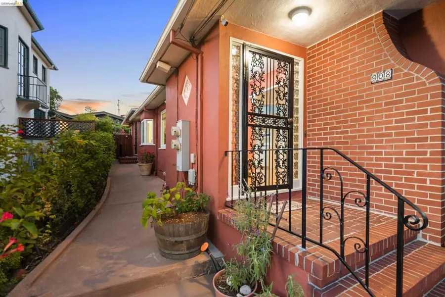 908 Prospect Ave, Oakland, CA 94610 - #3
