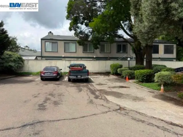 299 Shasta Dr #29, Vacaville, CA 95687 - #2