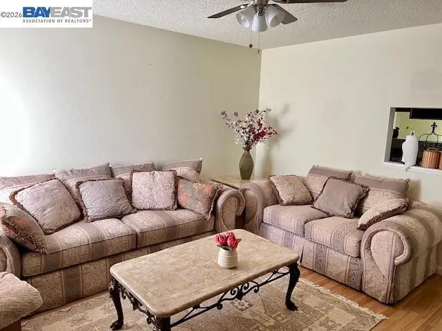 2300 Sycamore Ln #5, Davis, CA 95616 - #3