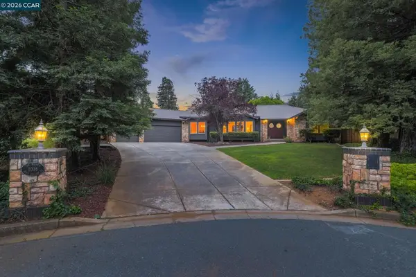 1016 Pine Hollow Ct, Clayton, CA 94517