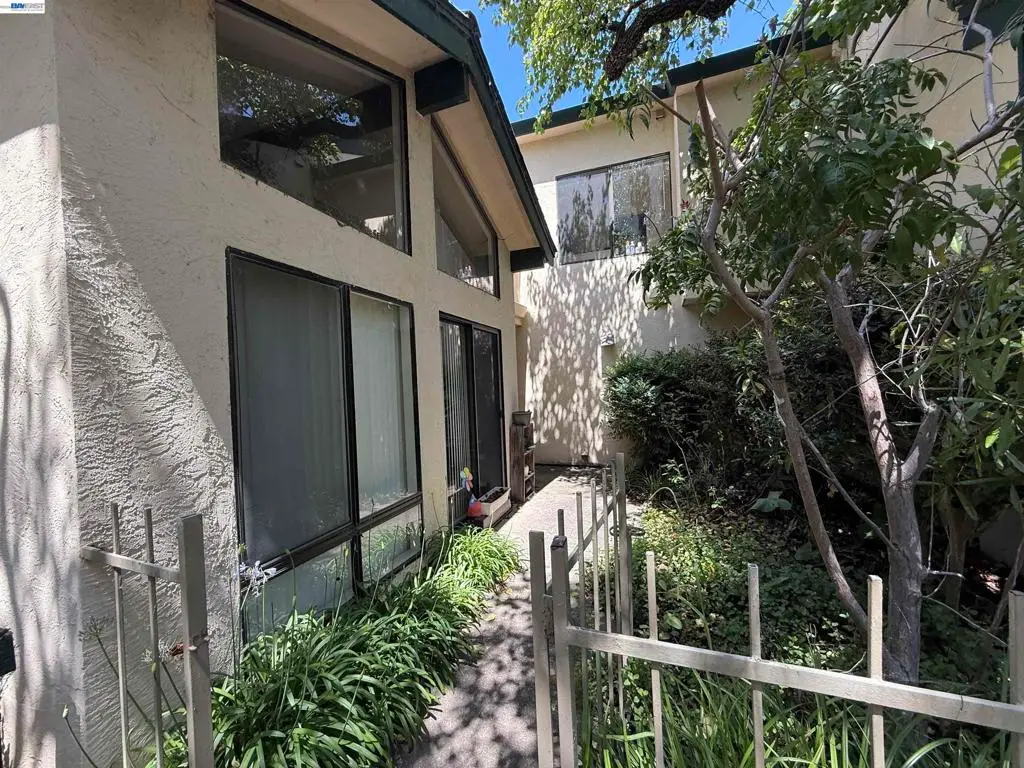 402 Baywood Rd, Alameda, CA 94502 - #1
