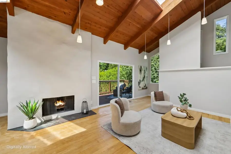 6643 Aitken Dr, Oakland, CA 94611 - #2