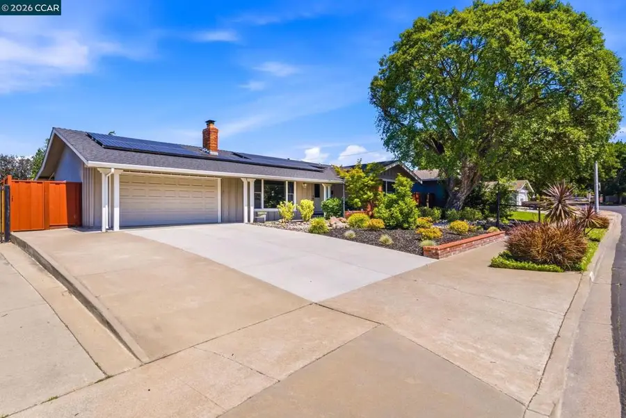 5181 Greenmeadow Dr, Concord, CA 94521 - #2