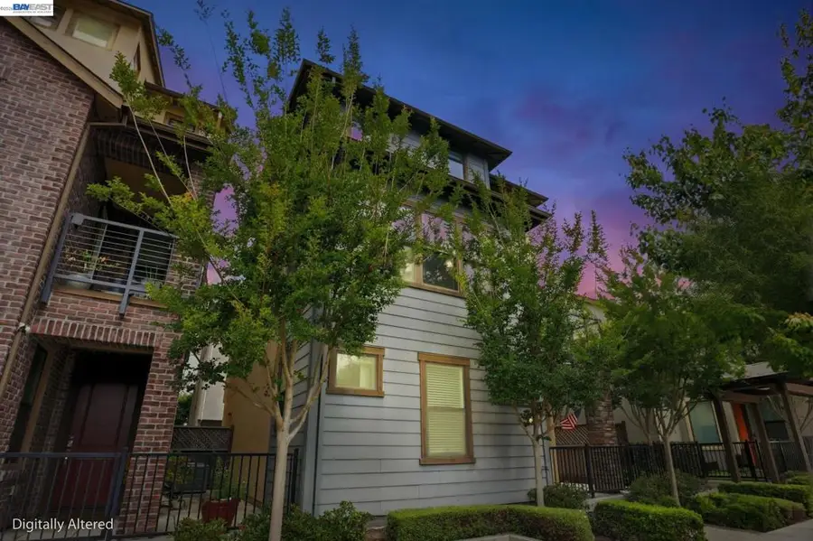 516 Palmer Ave, Hayward, CA 94541 - #2