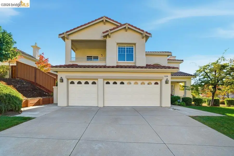 5350 Fernbank Dr, Concord, CA 94521 - #3
