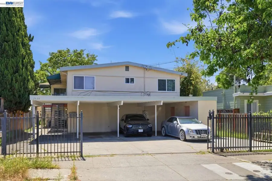 2828 Viola St, Oakland, CA 94619 - #2