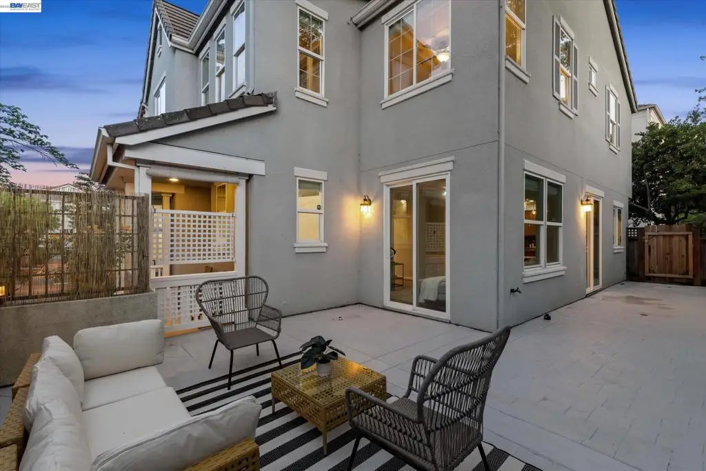 5880 Hillbrook Pl, Dublin, CA 94568 - #1