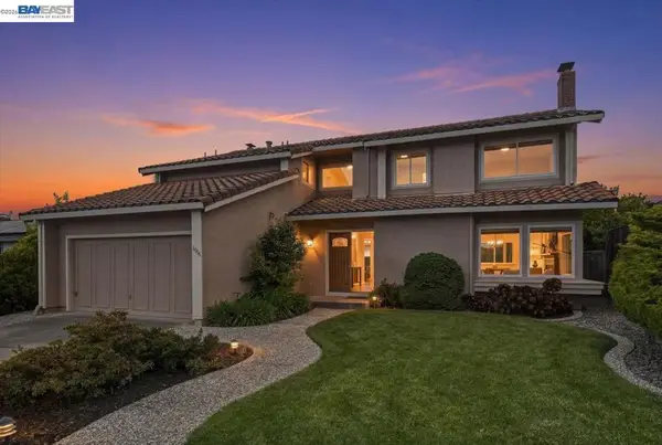 6086 Bellingham Dr, Castro Valley, CA 94552