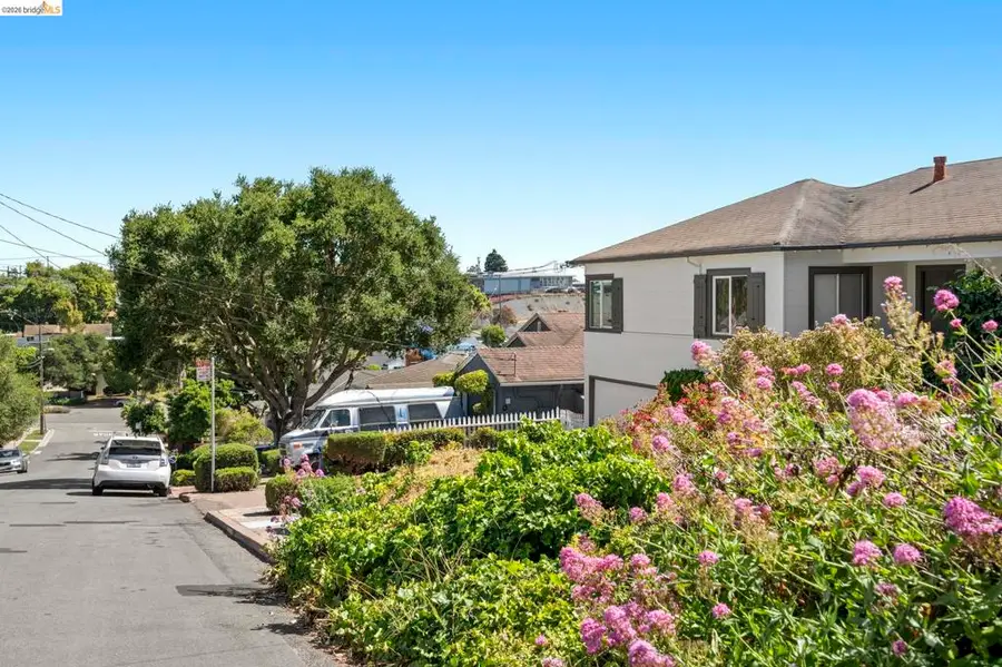 1711 Santa Clara St, Richmond, CA 94804 - #3
