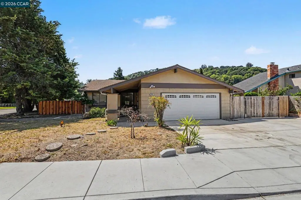 2498 La Reina St, Pinole, CA 94564 - #1