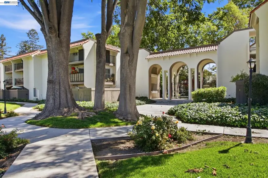 1720 Halford Ave #233, Santa Clara, CA 95051 - #2
