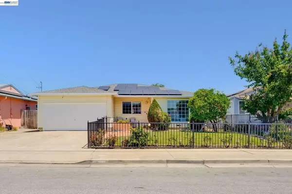 36122 Magellan Dr, Fremont, CA 94536