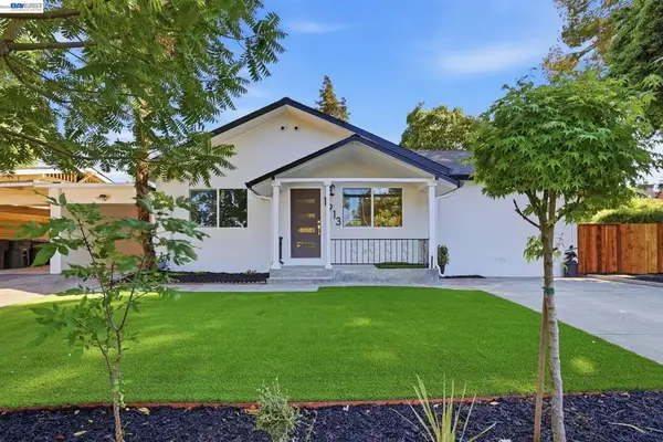 1913 W Middlefield Rd, Mountain View, CA 94043
