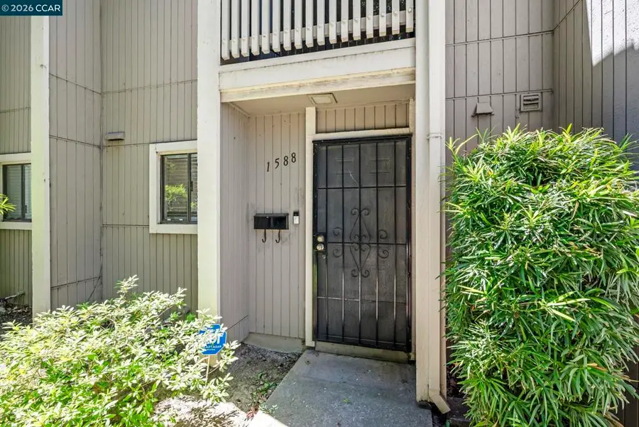 1588 Newborough Dr, Sacramento, CA 95833 - #3