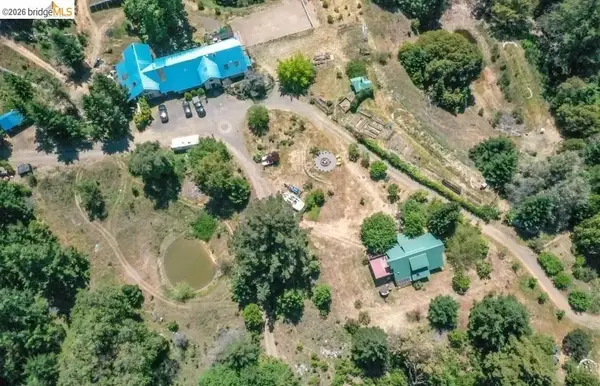 49100 Wickersham Road, Geyserville, CA 95441