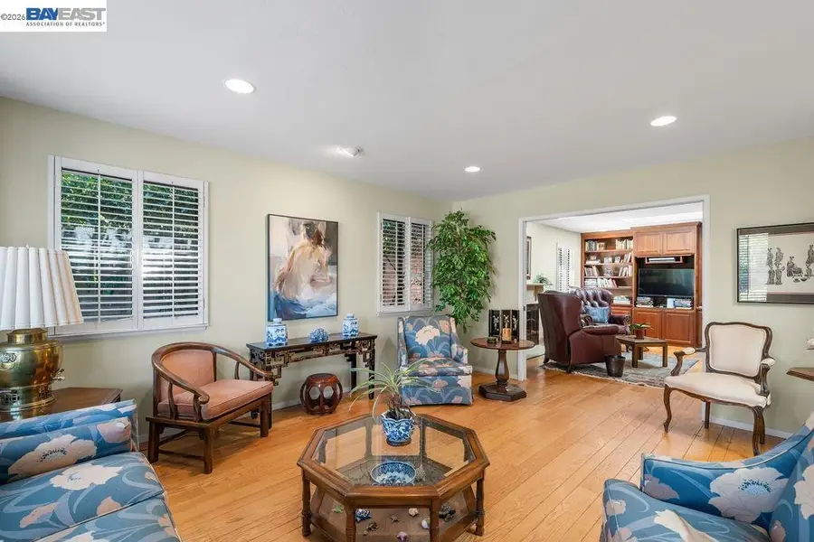 1112 San Antonio Ave, Alameda, CA 94501 - #3