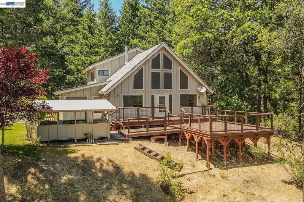891 Salt Flat Rd, Lewiston, CA 96052 - #1