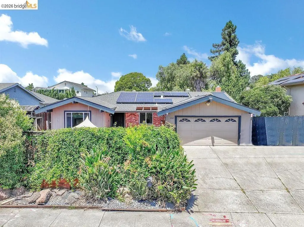 1249 Heavenly Dr, Martinez, CA 94553 - #1