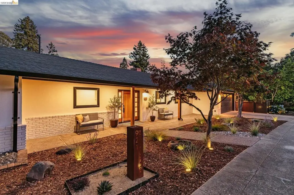 921 Underhills Rd, Oakland, CA 94610 - #1