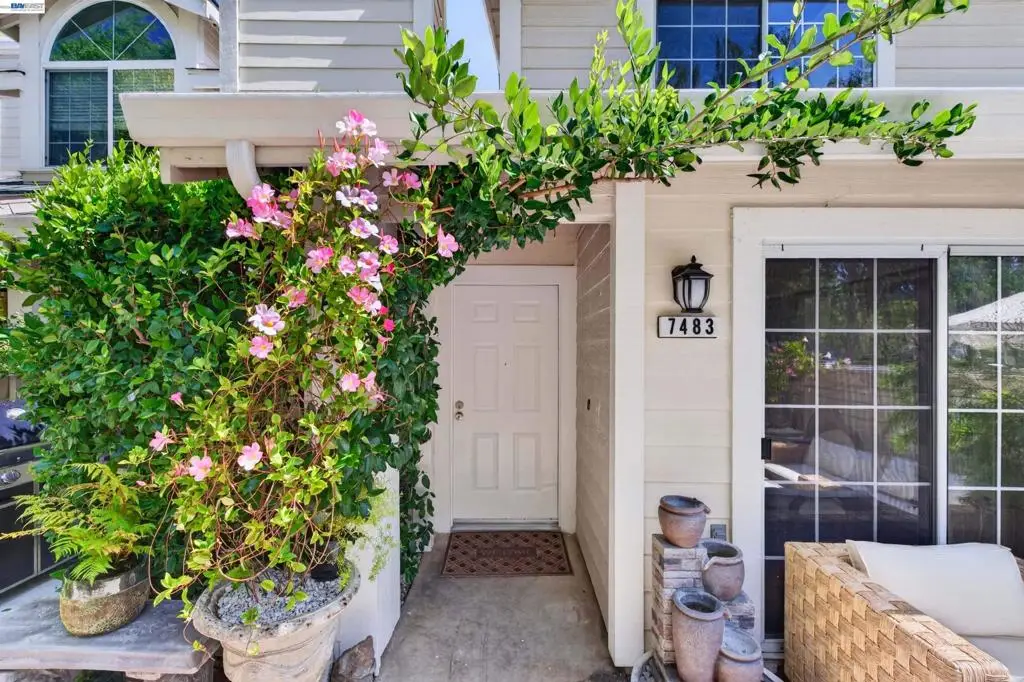7483 Stonedale Dr, Pleasanton, CA 94588 - #1