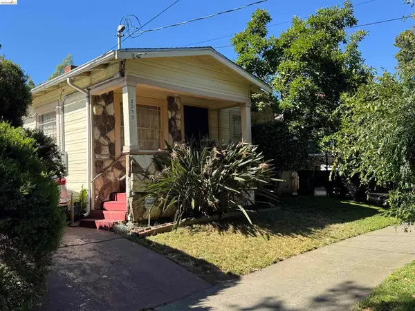 2233 85th Ave, Oakland, CA 94605
