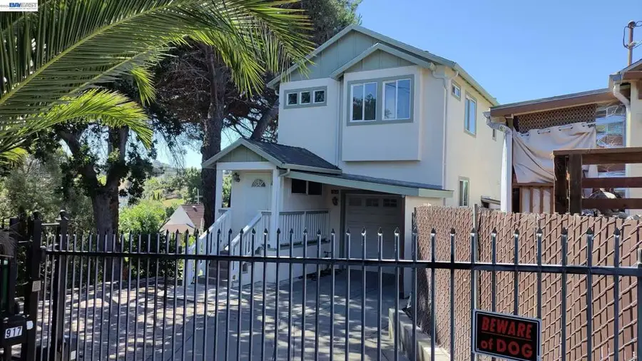 917 1st St, Rodeo, CA 94572 - #2