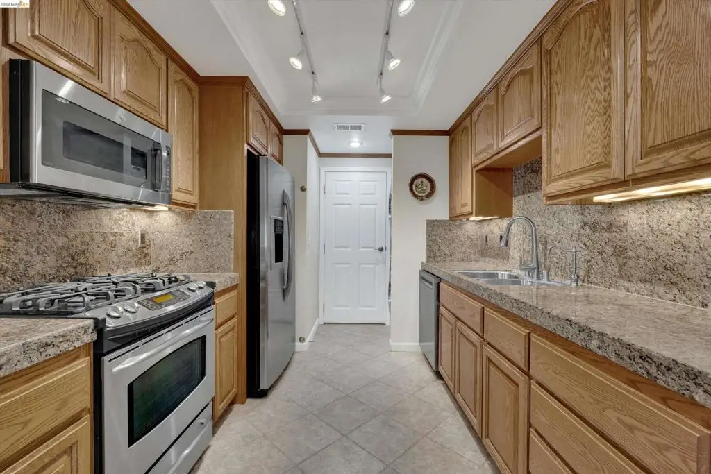 5805 Yawl St, Discovery Bay, CA 94505 - #1