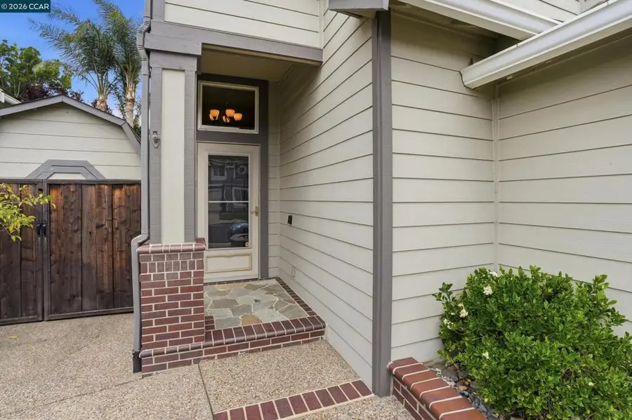 112 Mont St Michel Way, Martinez, CA 94553 - #3