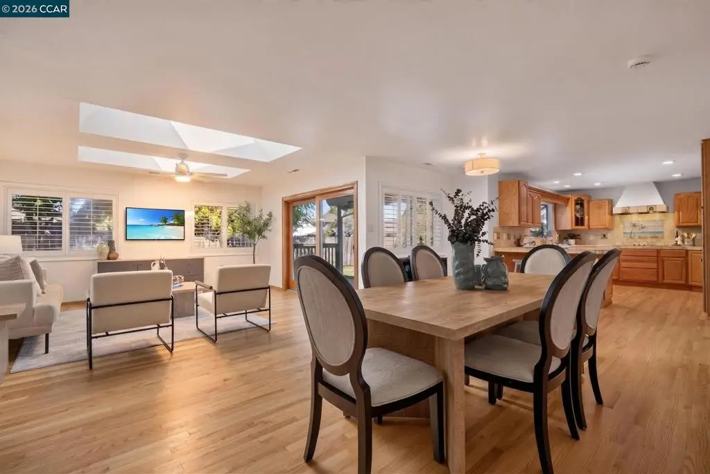 827 Wilmore Ave, Concord, CA 94518 - #1