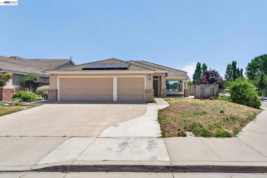 250 Fox Meadow Ct, Tracy, CA 95376 - #1