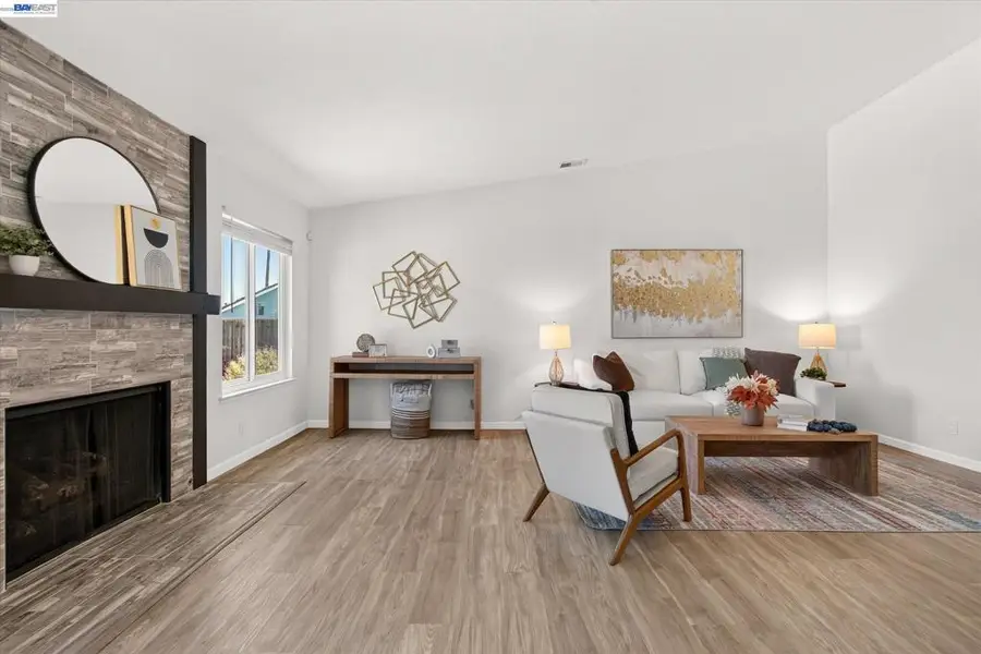 295 Iris Rd, Hercules, CA 94547 - #3