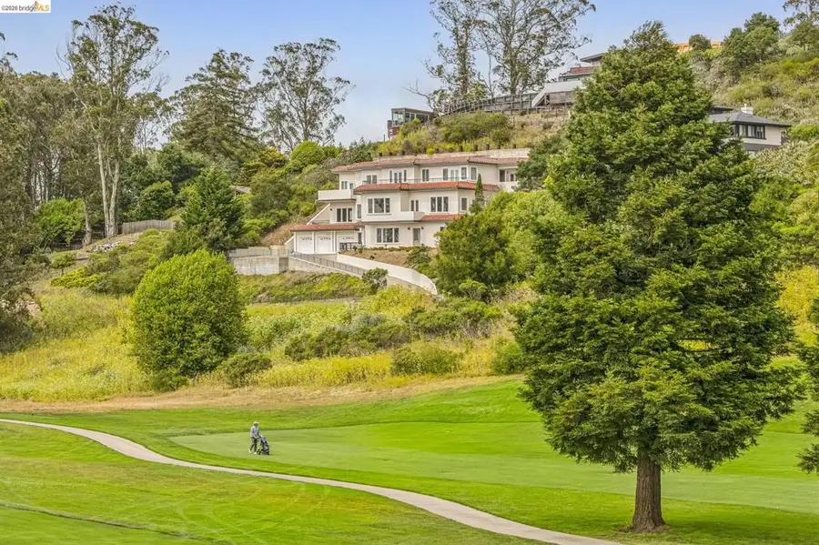 1452 Club View Dr, El Cerrito, CA 94530 - #2