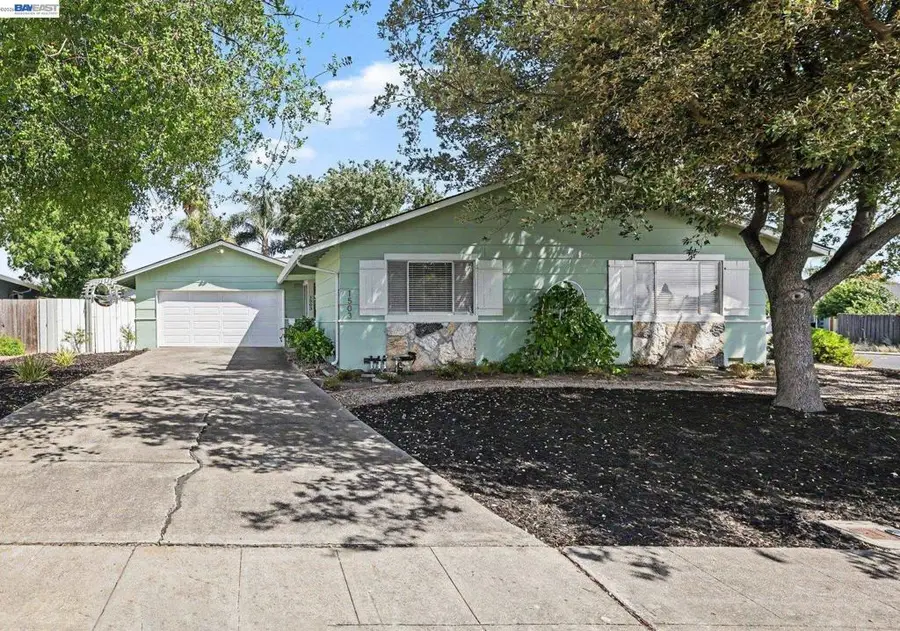 1503 Bluebell Ct, Livermore, CA 94551 - #2
