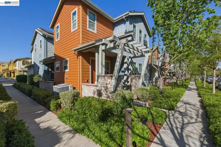 520 Sandalwood Dr, Livermore, CA 94551 - #2