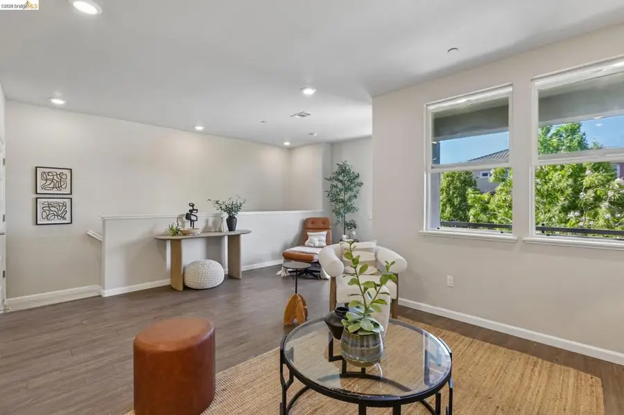 722 Garden St, Milpitas, CA 95035 - #2